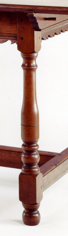 PA Farm Table Leg Detail