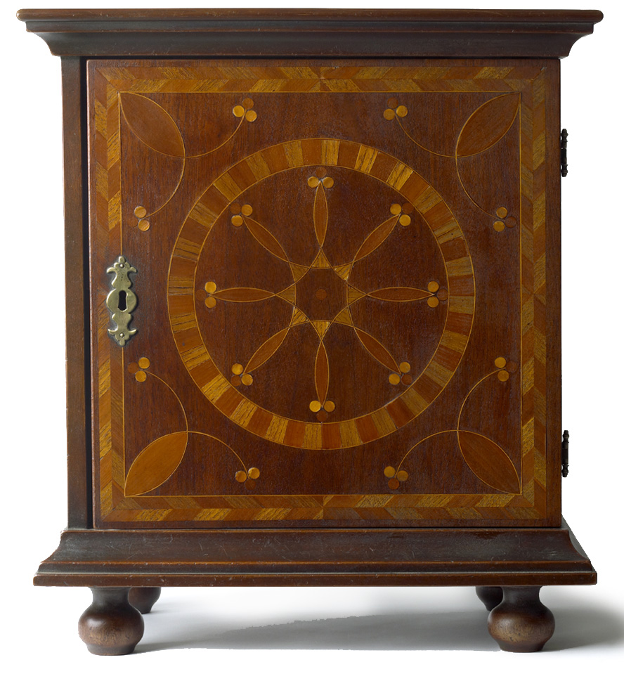 Line and Berry Spice Cabinet