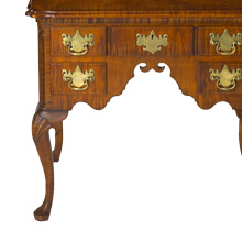 Savery Dressing Table